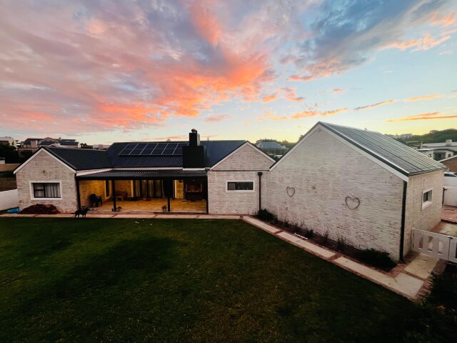 <!--[if BLOCK]><![endif]--> 13  Kiepersol Street, Vermont, Hermanus <!--[if ENDBLOCK]><![endif]-->